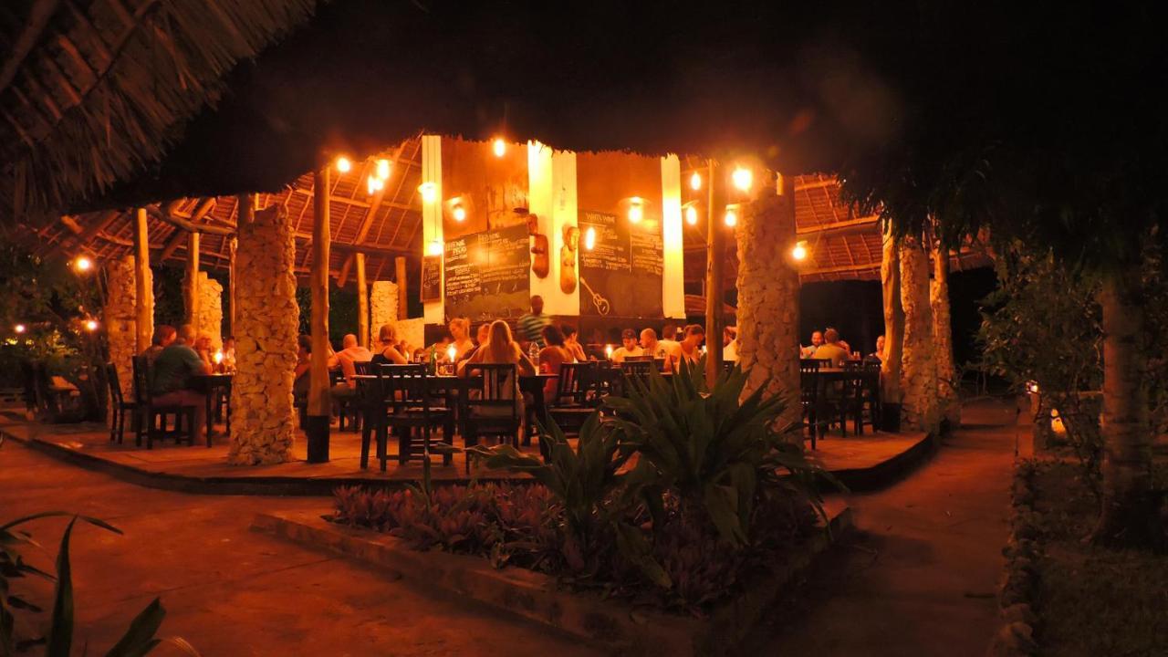 Paje By Night Bungalows Exterior foto